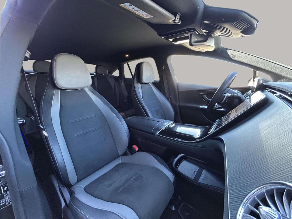 Mercedes EQE500 AMG Line 4Matic 4d