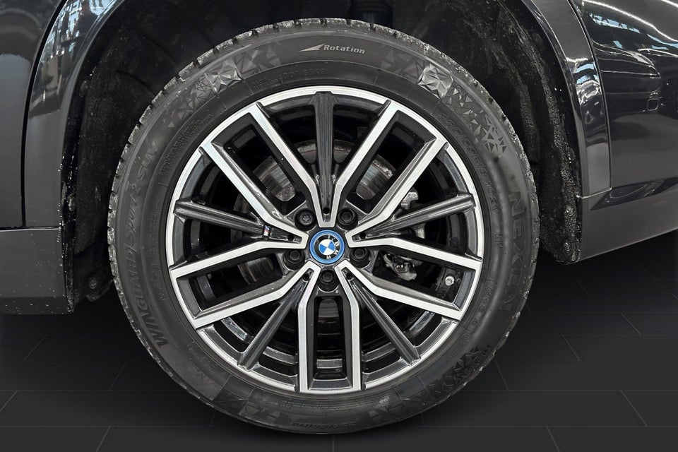 BMW iX1 xDrive30 M-Sport 5d