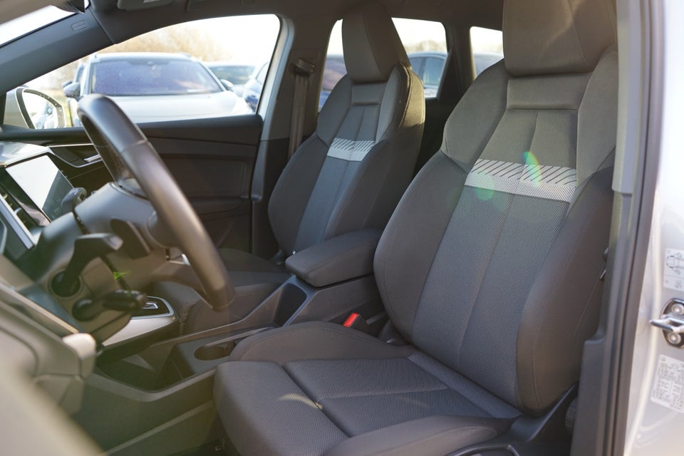 Audi Q4 e-tron 45 S-line 5d