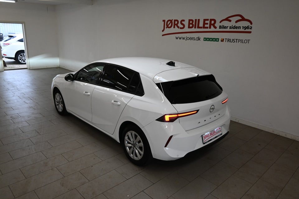 Opel Astra 1,2 T 110 Edition 5d
