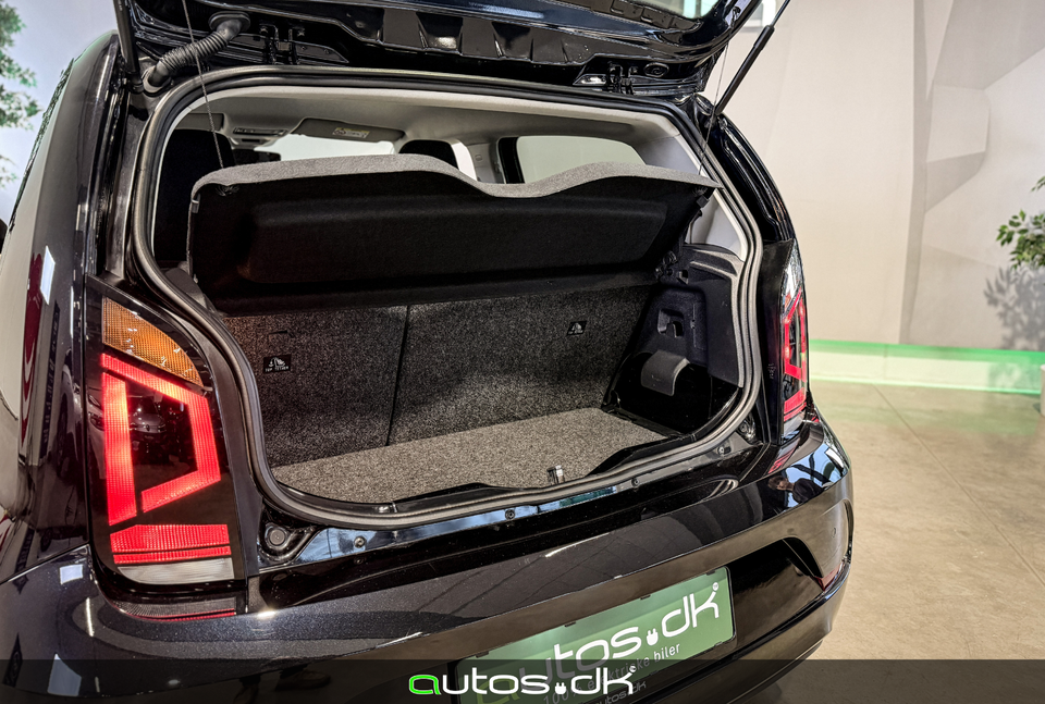 VW e-Up! Style Plus 5d