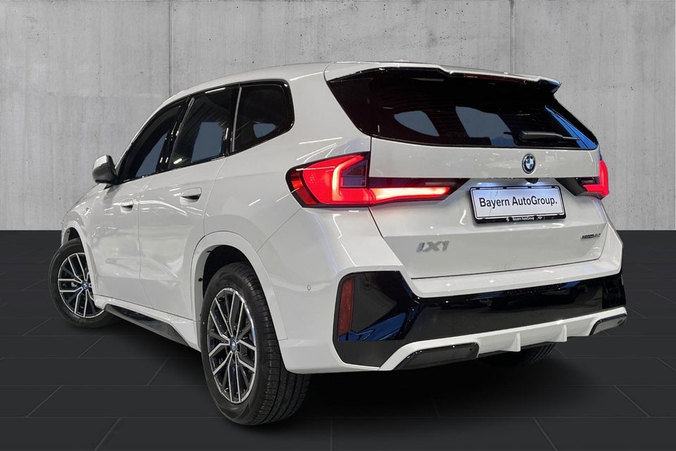 BMW iX1 eDrive20 M-Sport 5d