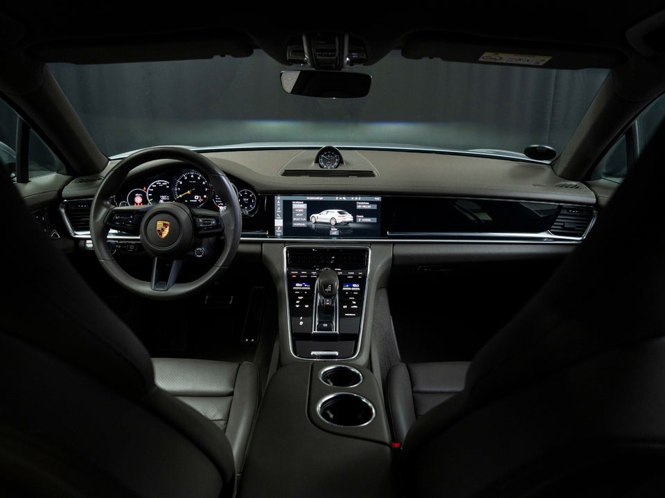 Porsche Panamera 4 2,9 E-Hybrid Sport Turismo PDK 5d