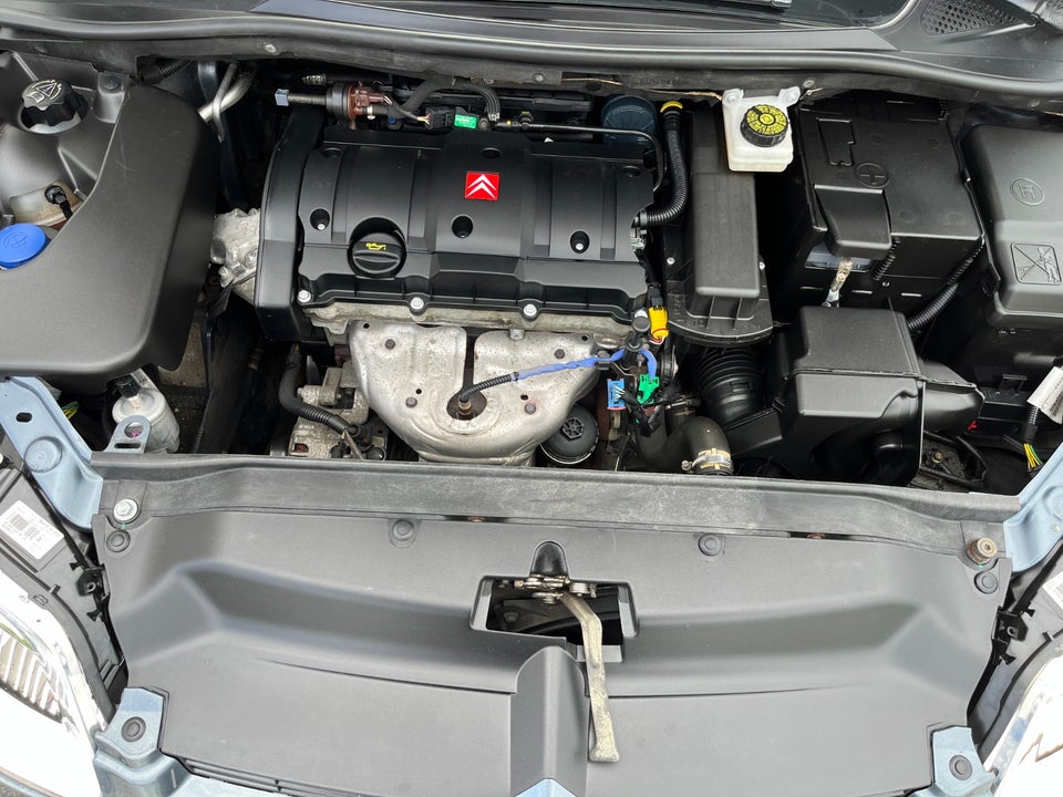 Citroën C4 1,6 16V 110 Prestige aut. 5d