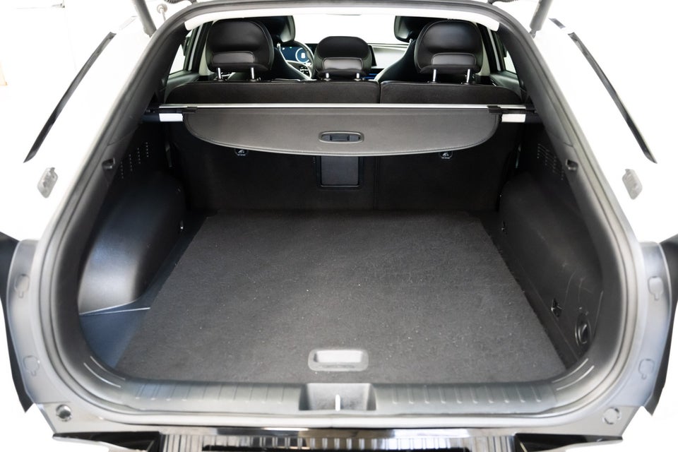 Kia EV6 77 Long Range 5d