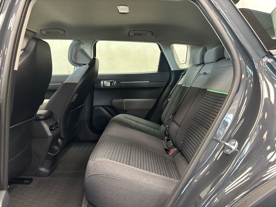 Kia EV4 58 Standard Range Access 5d