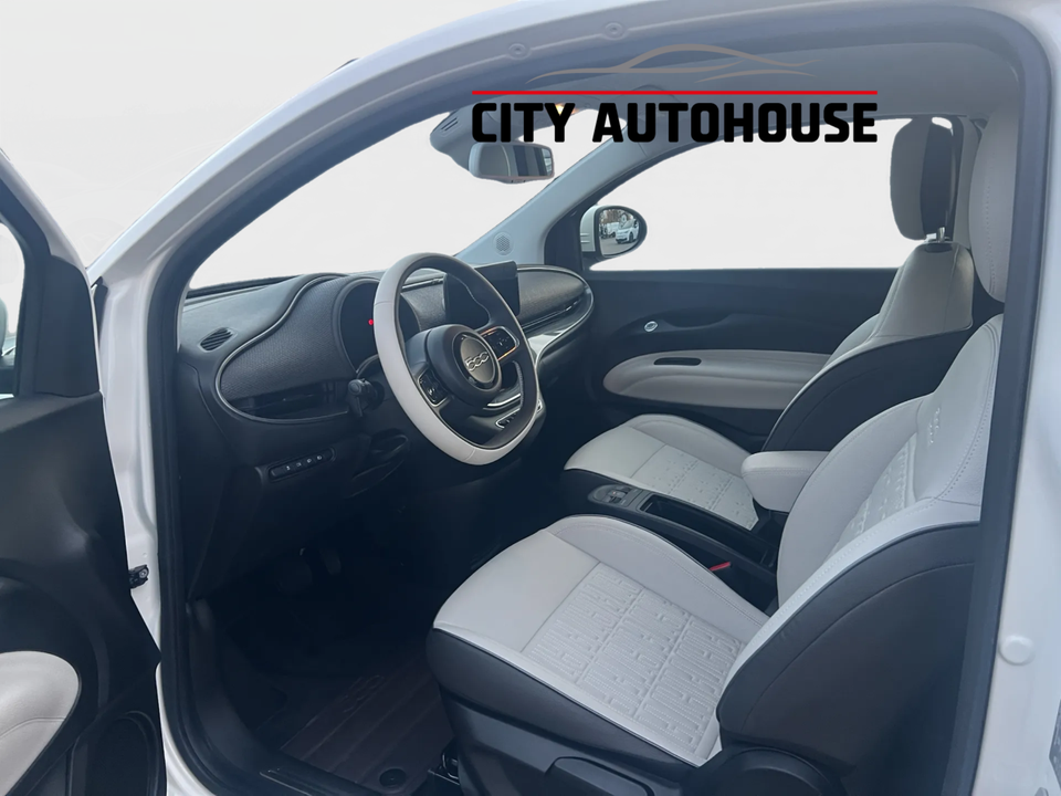 Fiat 500e 42 la Prima by Bocelli 3+1 4d