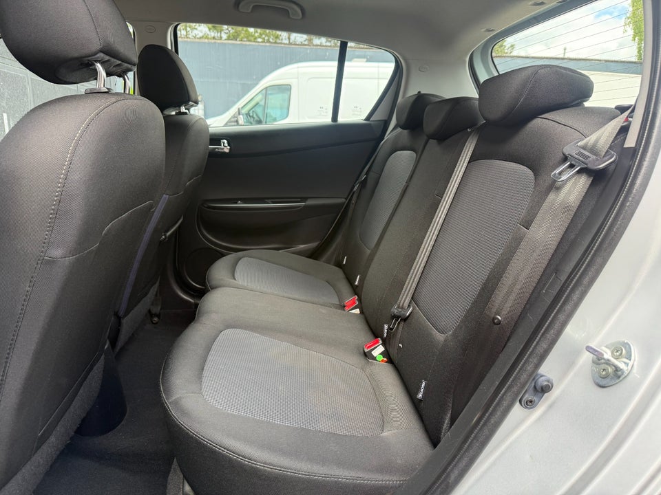 Hyundai i20 1,25 Comfort 5d