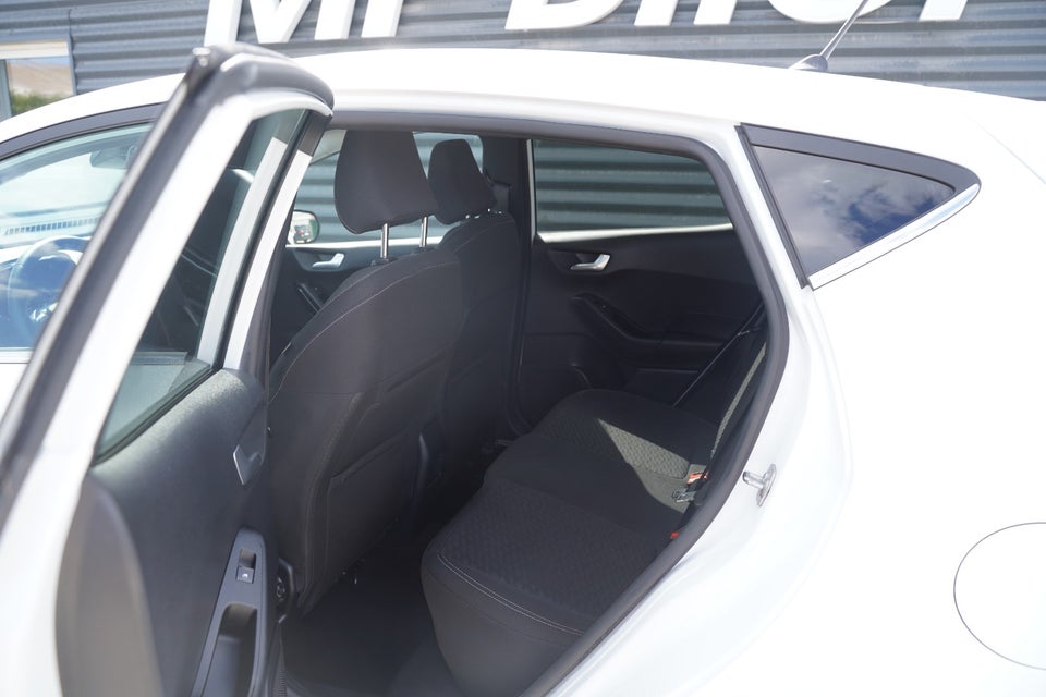 Ford Fiesta 1,0 EcoBoost mHEV Titanium 5d