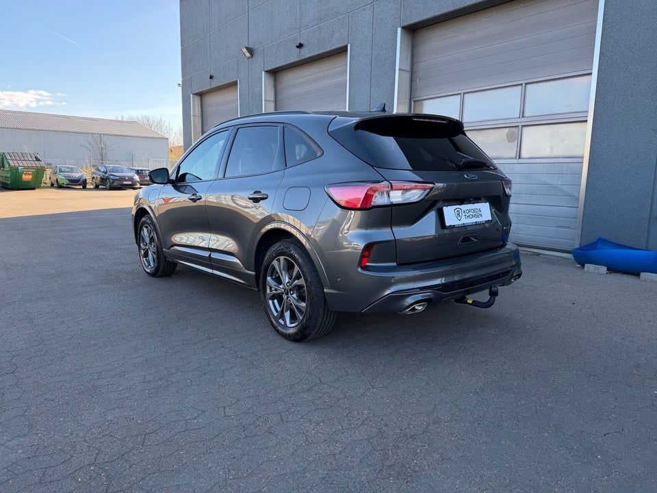 Ford Kuga 2,5 PHEV ST-Line X CVT 5d