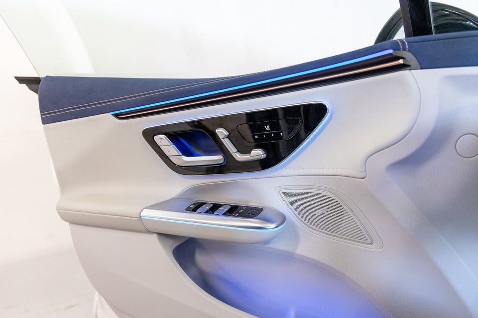 Mercedes EQE300 AMG Line 4d