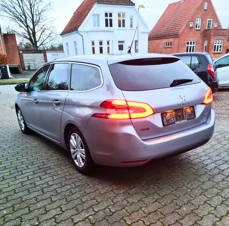 Peugeot 308 1,6 BlueHDi 120 Active SW 5d