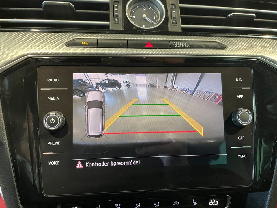 VW Passat 2,0 TDi 150 Highline R-line Variant DSG 5d