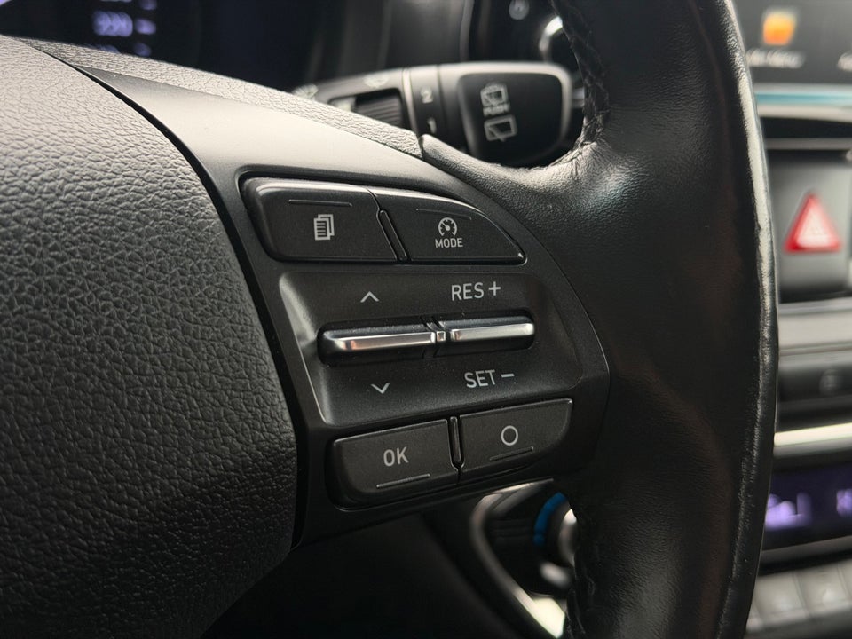 Hyundai i30 1,0 T-GDi Premium stc. 5d