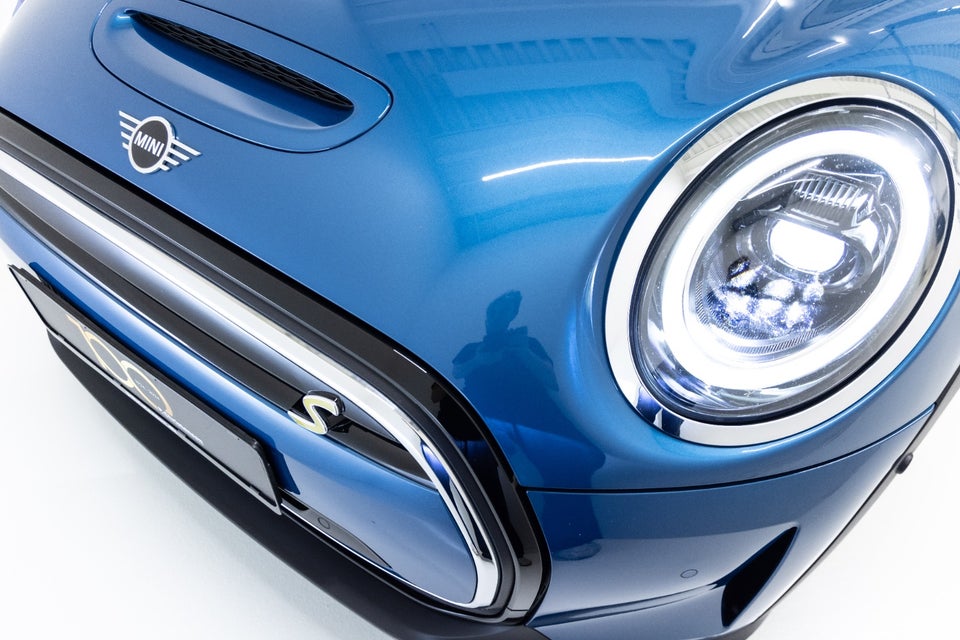 MINI Cooper SE Edition Premium Plus 3d