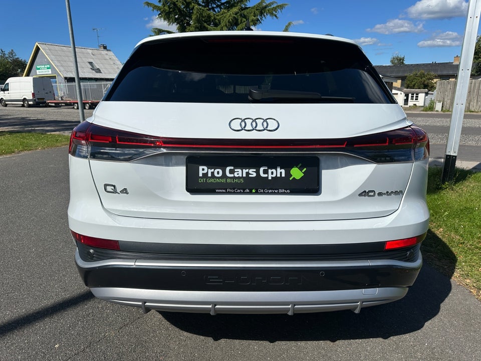 Audi Q4 e-tron 40 S-line 5d