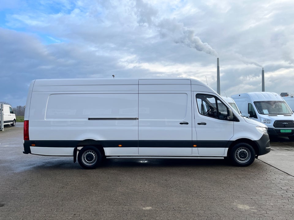 Mercedes Sprinter 317 2,0 CDi A4 Kassevogn aut. RWD