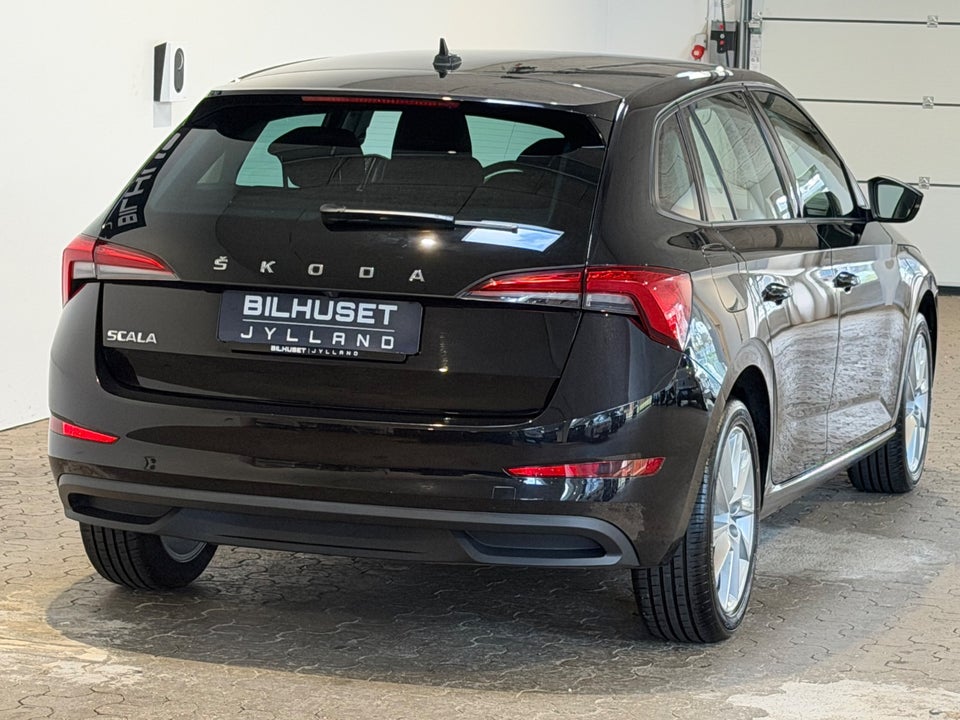 Skoda Scala 1,0 TSi 110 Ambition 5d