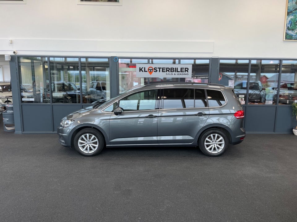 VW Touran 1,6 TDi 115 Comfortline DSG 7prs 5d