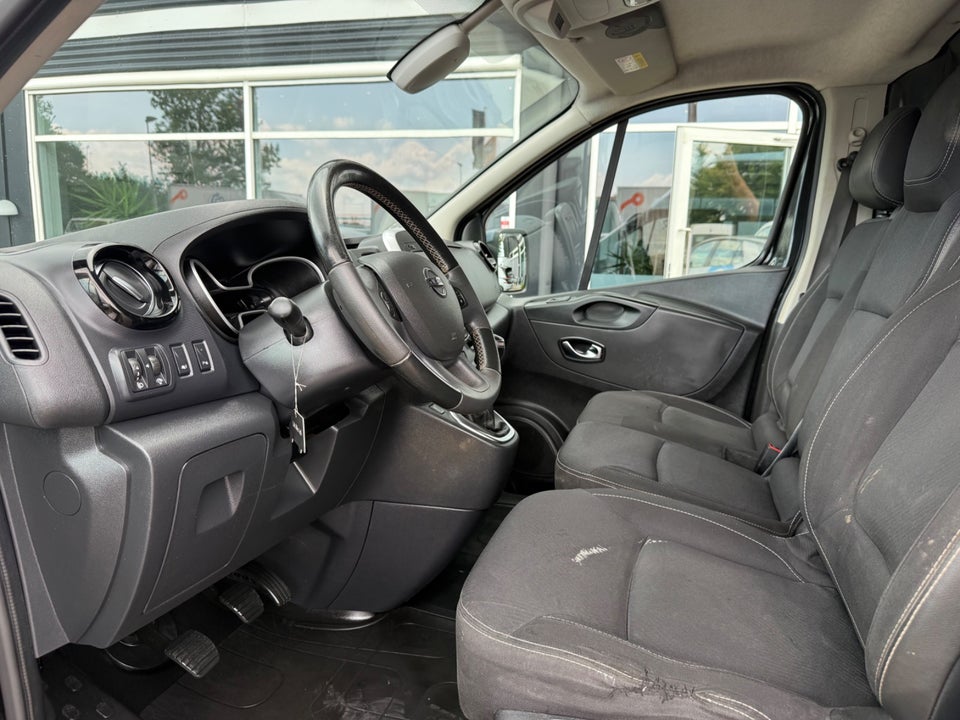Nissan NV300 2,0 dCi 145 L2H2 Comfort