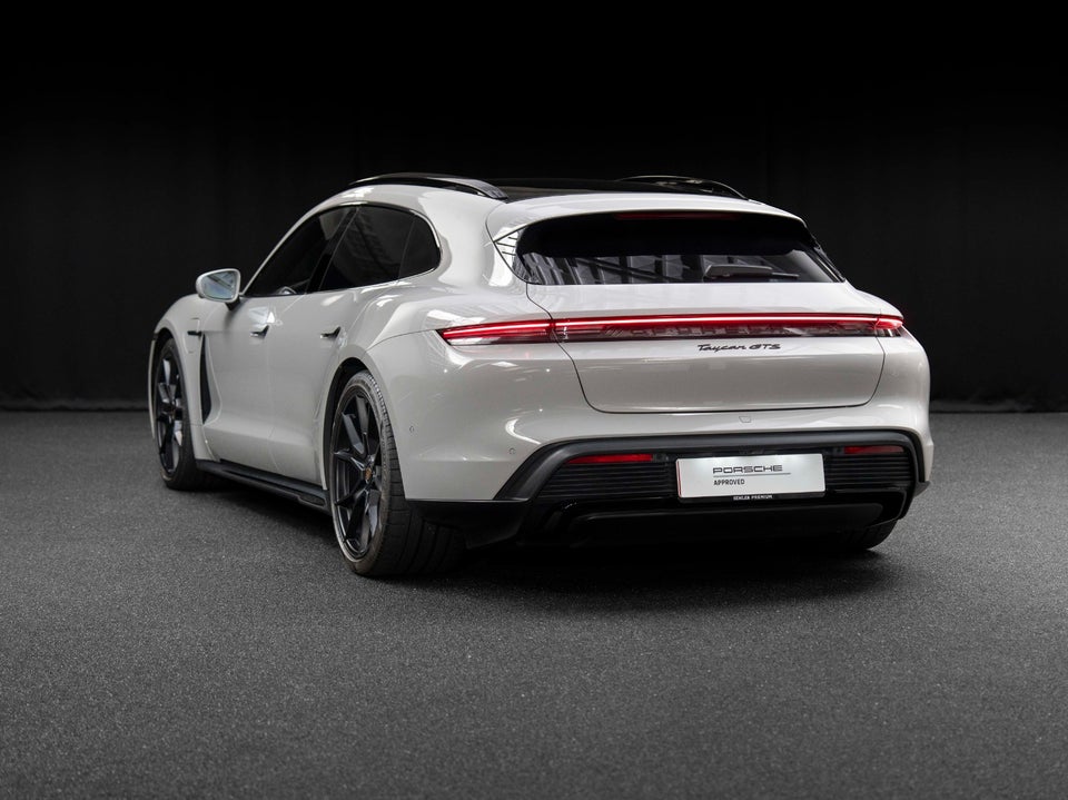 Porsche Taycan GTS Performance+ Sport Turismo 5d
