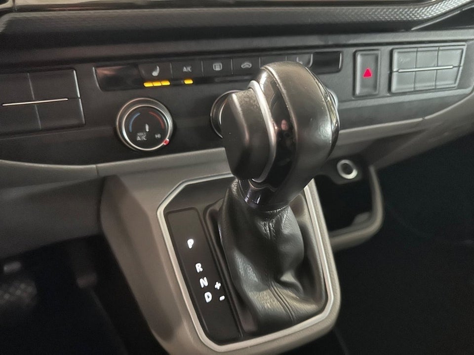 VW Transporter 2,0 TDi 204 Kassevogn DSG lang