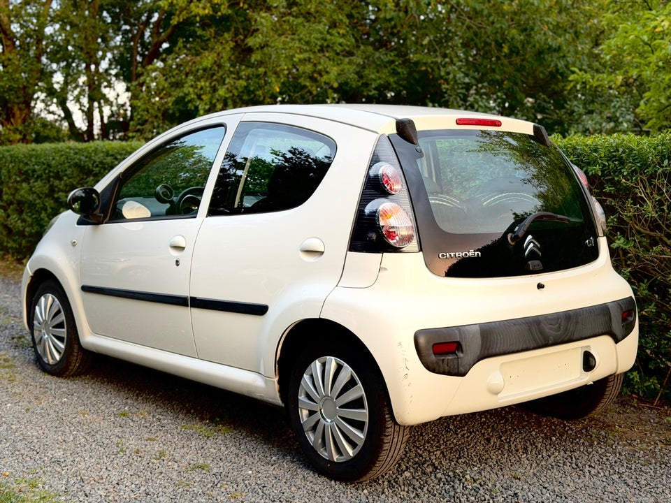 Citroën C1 1,0i Exclusive 5d