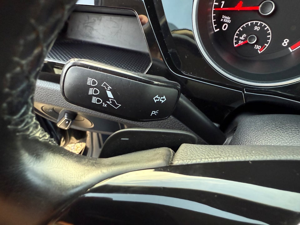 VW Touran 1,4 TSi 150 Highline 7prs 5d