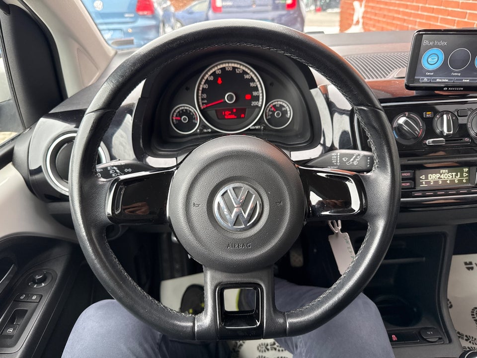 VW Up! 1,0 75 High Up! BMT 5d