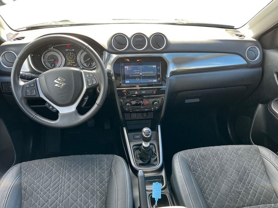 Suzuki Vitara 1,4 mHybrid Adventure 5d