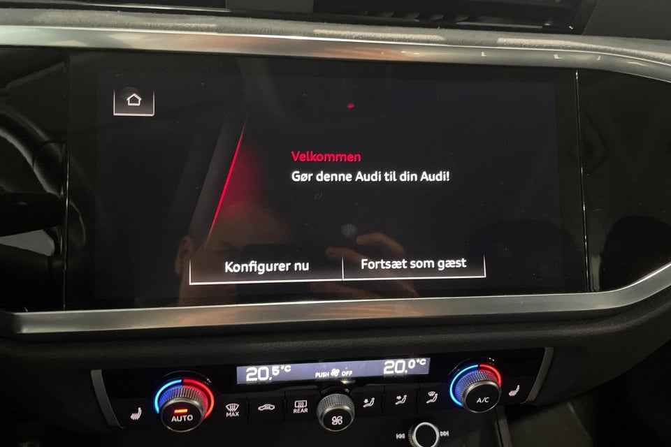 Audi Q3 45 TFSi e Attitude+ S-tr. 5d