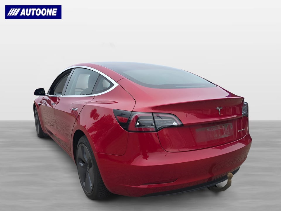 Tesla Model 3 Long Range AWD 4d