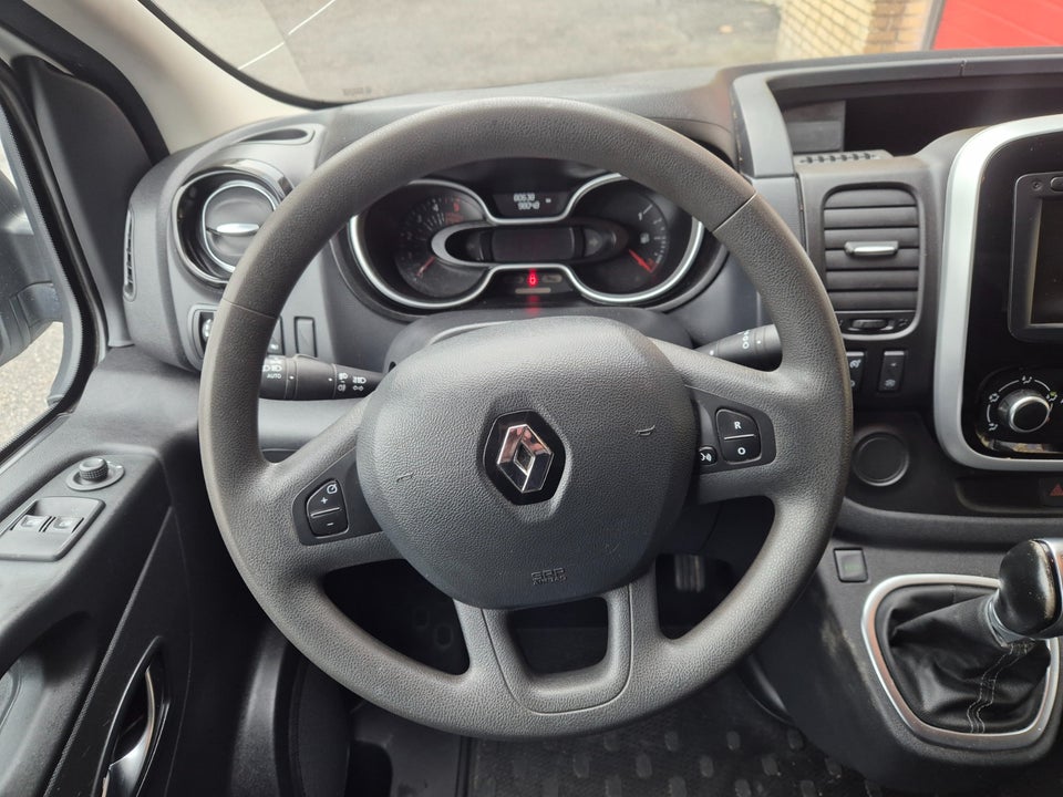 Renault Trafic T29 2,0 dCi 170 L1H1 EDC