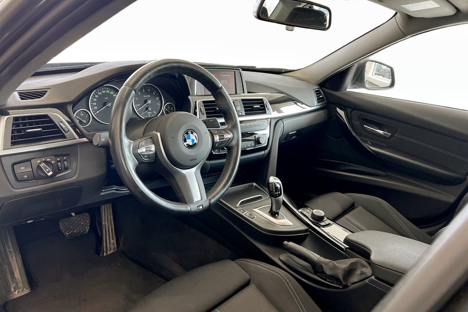 BMW 320i 2,0 Executive aut. 4d