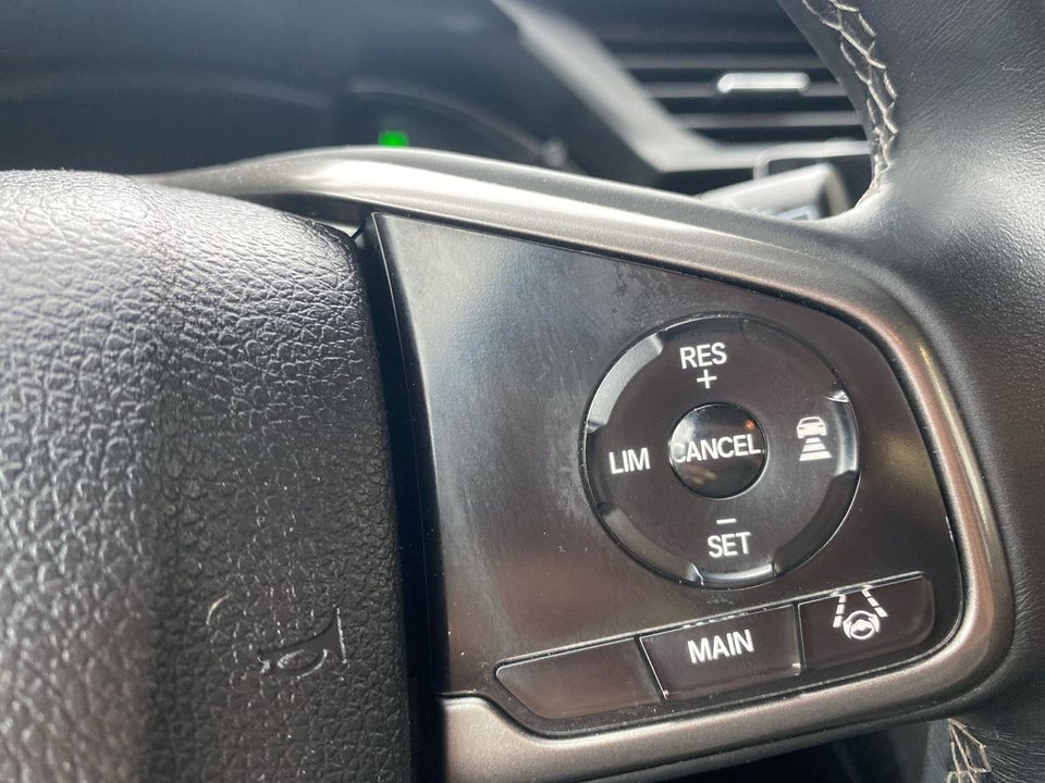 Honda Civic 1,0 VTEC Turbo Elegance 5d