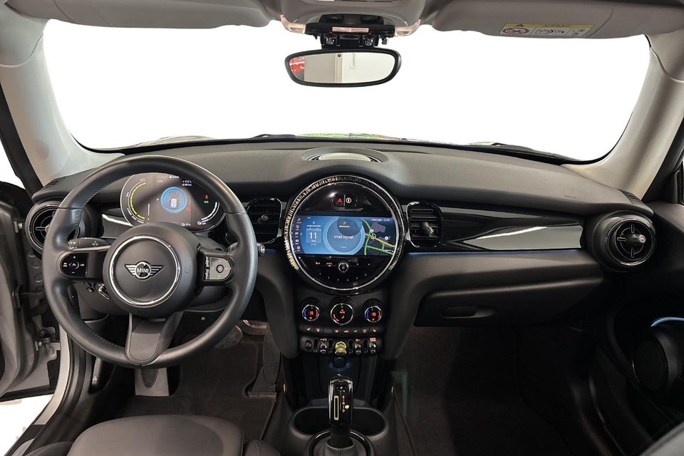 MINI Cooper SE Classic Trim 3d