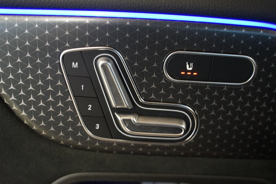 Mercedes EQB250+ AMG Line 5d