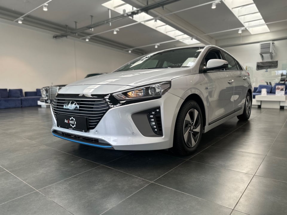 Hyundai Ioniq 1,6 HEV Trend DCT 5d