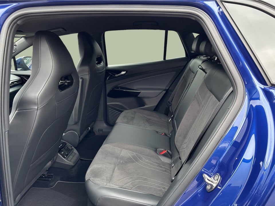 VW ID.4 77 Pro Performance 5d