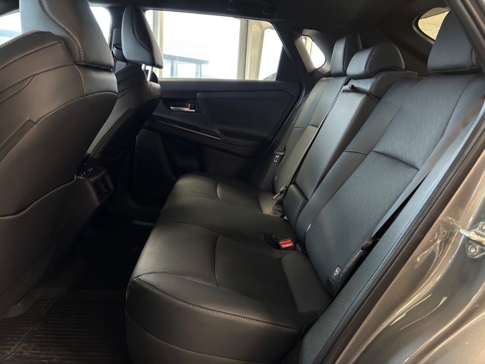 Subaru Solterra 73 Limited 5d