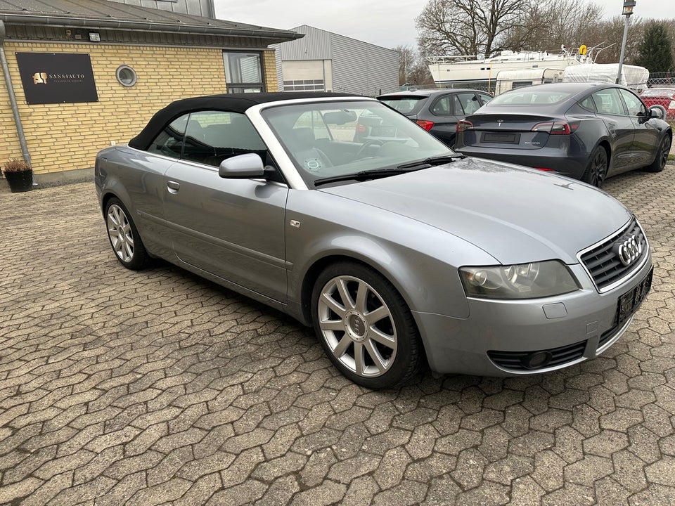 Audi A4 1,8 T 163 Cabriolet 2d