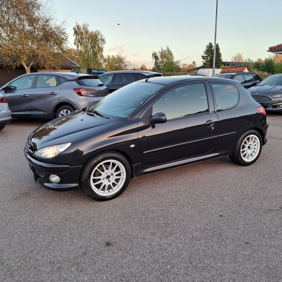 Peugeot 206 1,6 S16 3d