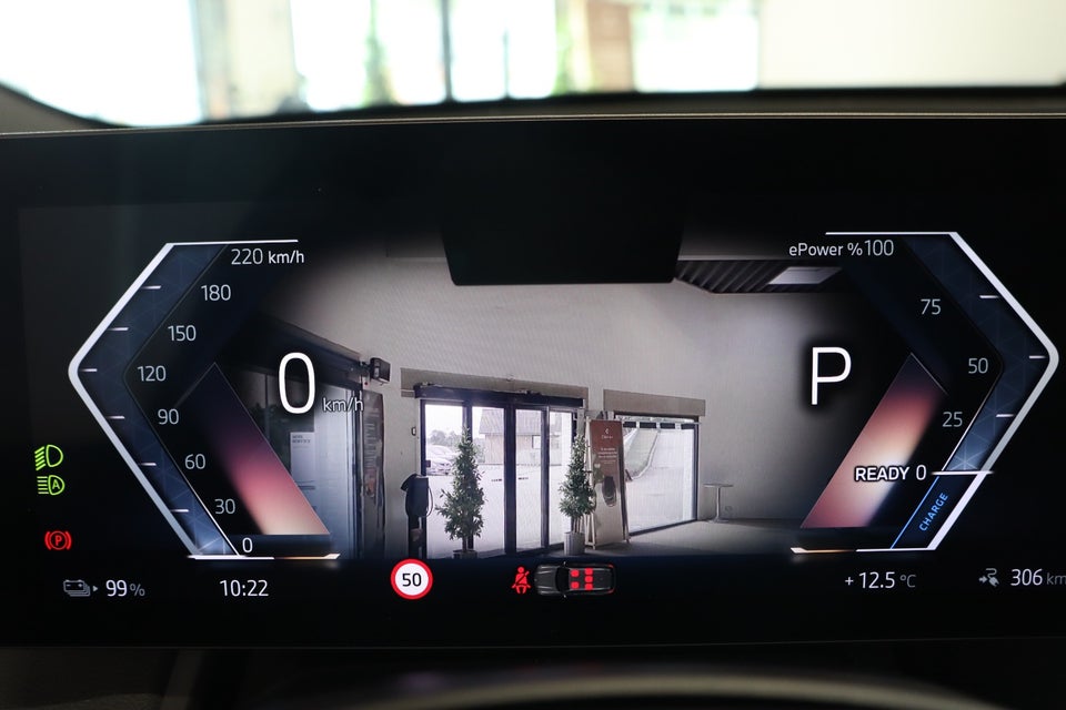 BMW iX xDrive40 Fully Charged 5d
