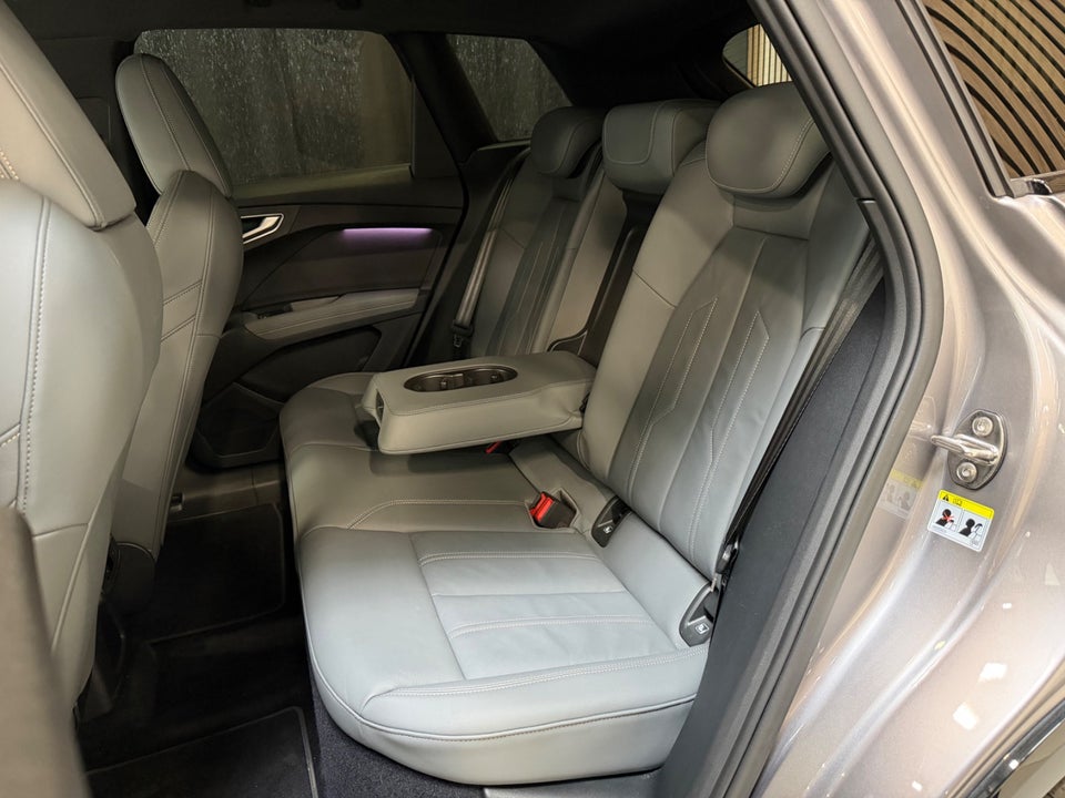 Audi Q4 e-tron 50 edition one quattro 5d