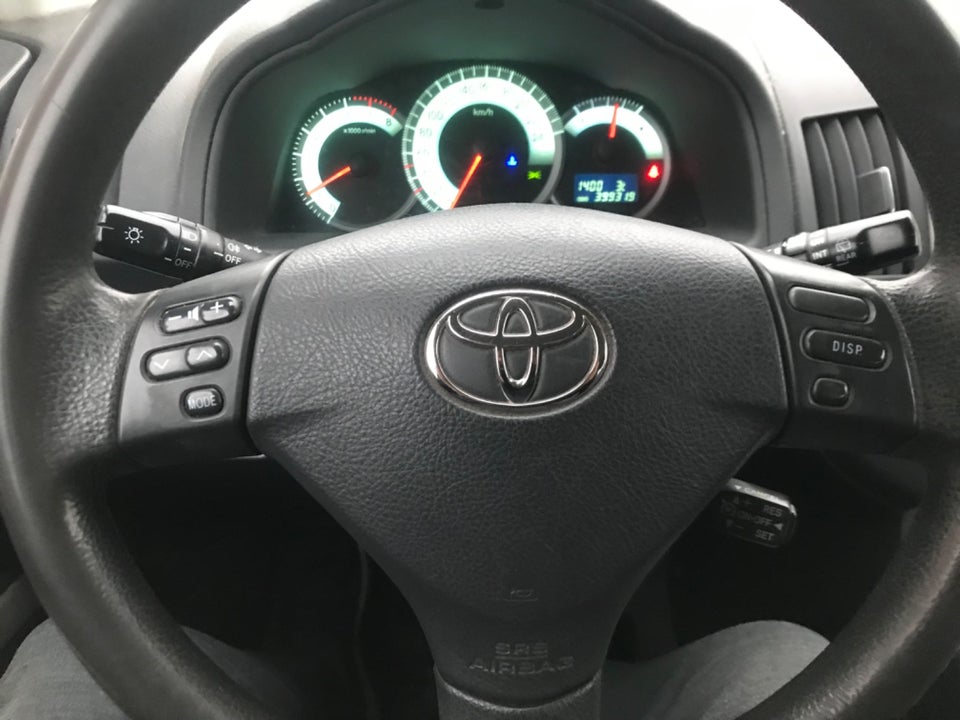 Toyota Corolla Verso 1,8 Sol 7prs 5d