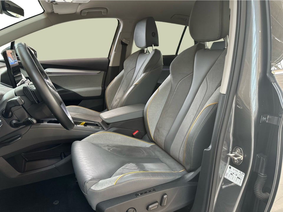 Skoda Enyaq 80x iV 5d