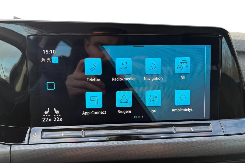 VW Golf VIII 1,5 eTSi 150 Style DSG 5d