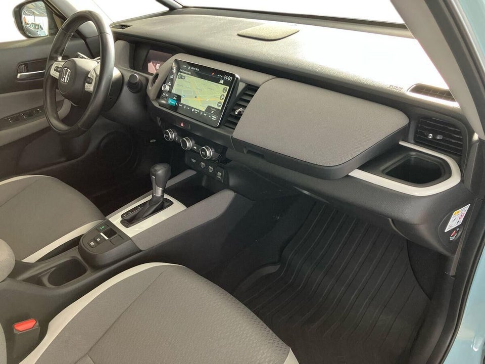 Honda Jazz 1,5 i-MMD Crosstar Executive eCVT 5d