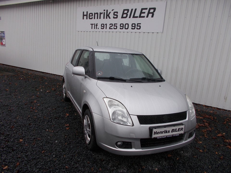 Suzuki Swift 1,3 GLX 5d
