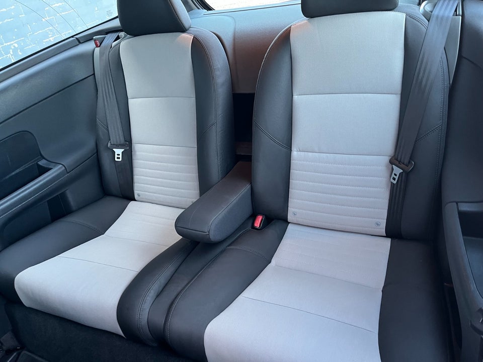 Volvo C30 2,4 D5 aut. 3d